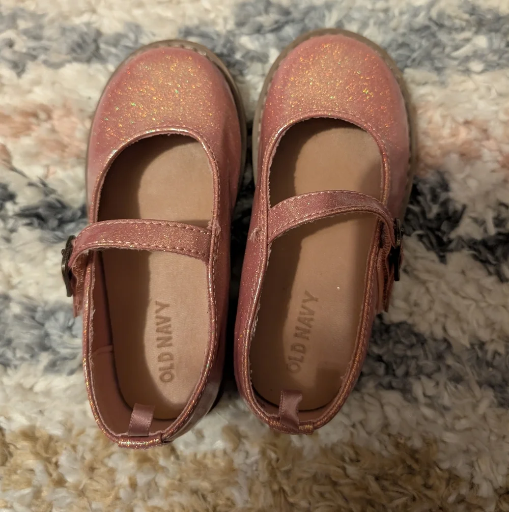 Old Navy‎ Pink Sparkly Chunky Mary Jane Shoes